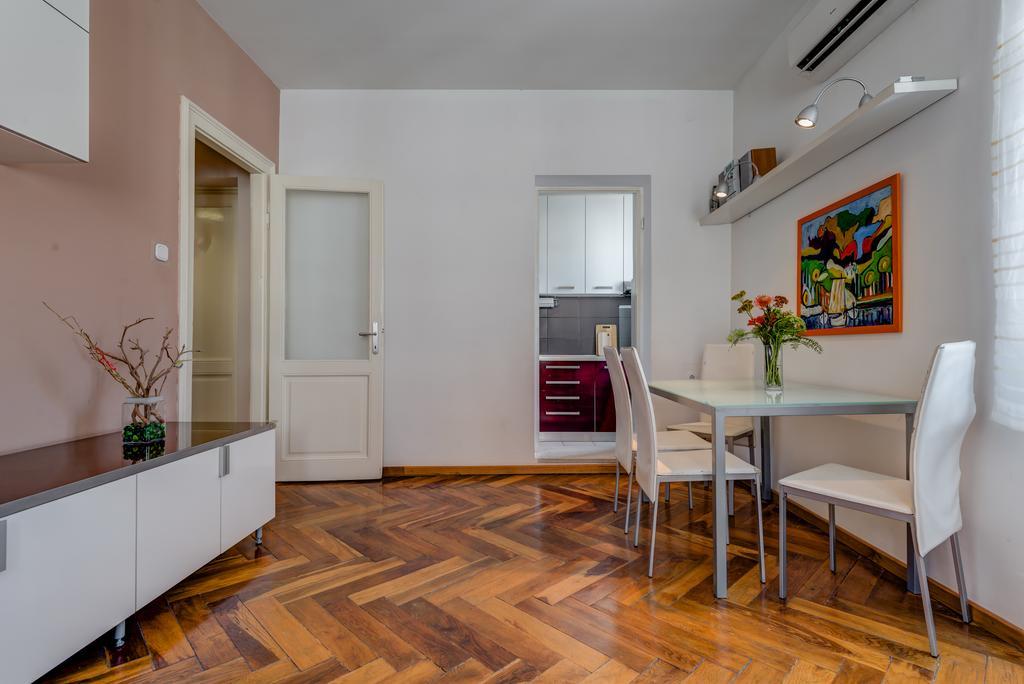 Beach Apartment Lana Спліт Екстер'єр фото