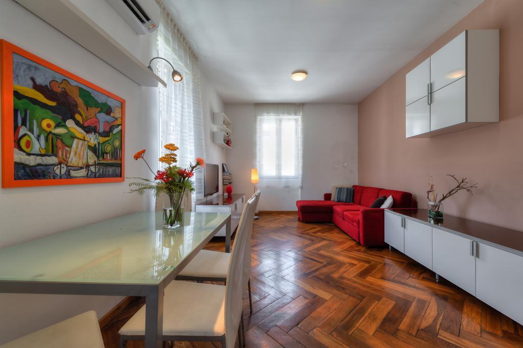 Beach Apartment Lana Спліт Екстер'єр фото