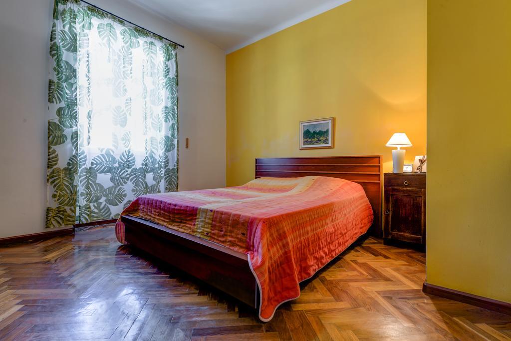 Beach Apartment Lana Спліт Екстер'єр фото